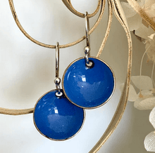 Load image into Gallery viewer, Earrings by Willo